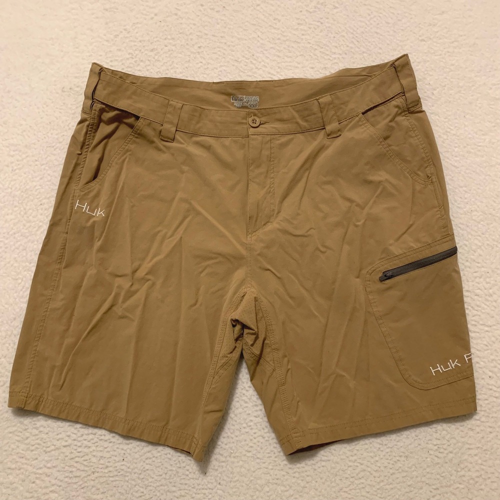 Huk Performance Fishing Shorts Mens XXL 42x10 Quick Dry Stretch Cargo Pocket Tan